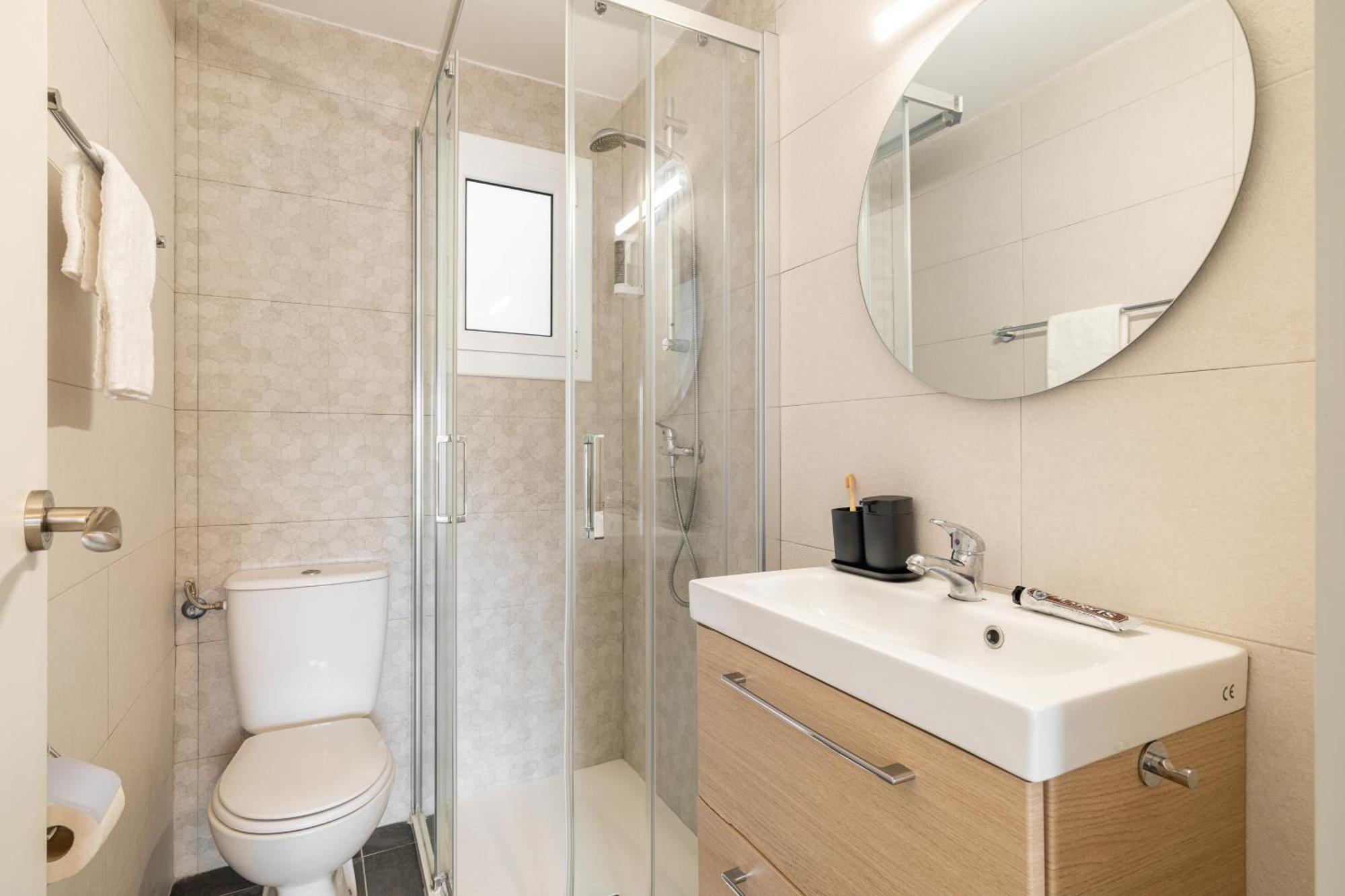 Collblanc Apartment By Olala Homes L'Hospitalet de Llobregat Eksteriør bilde