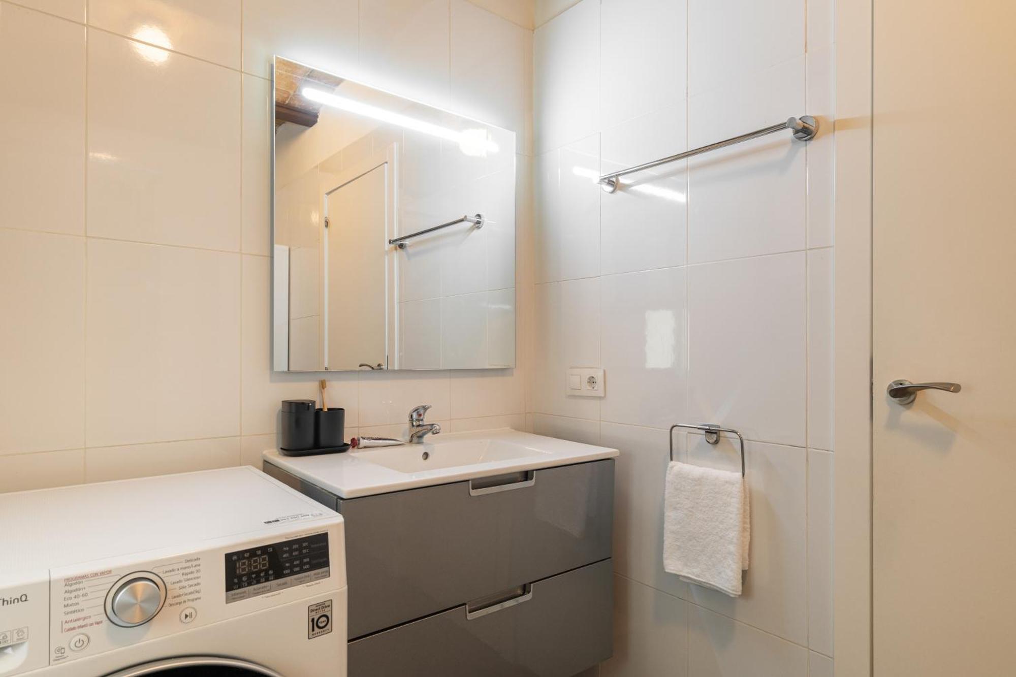 Collblanc Apartment By Olala Homes L'Hospitalet de Llobregat Eksteriør bilde